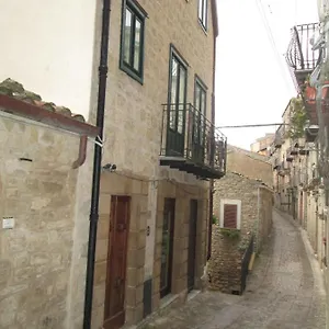  Hébergement de vacances Casa E Putia Italie