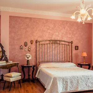  Bed & Breakfast Elvira Al Duomo Italia