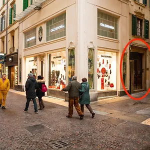 https://la-finestra-su-giulietta.hotelinveneto.com