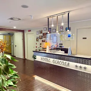 Giacosa 3*, Milano İtalya