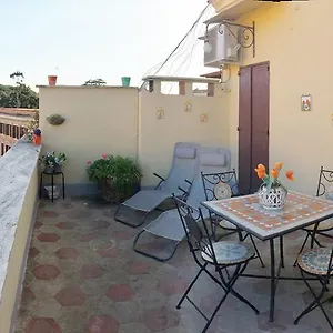 Casa Tua Sul Tetto Di Rome